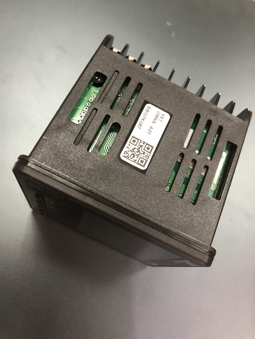 Bộ điều khiển nhiệt độ kỹ thuật số Hanyoung VX7-UMNA-A2T